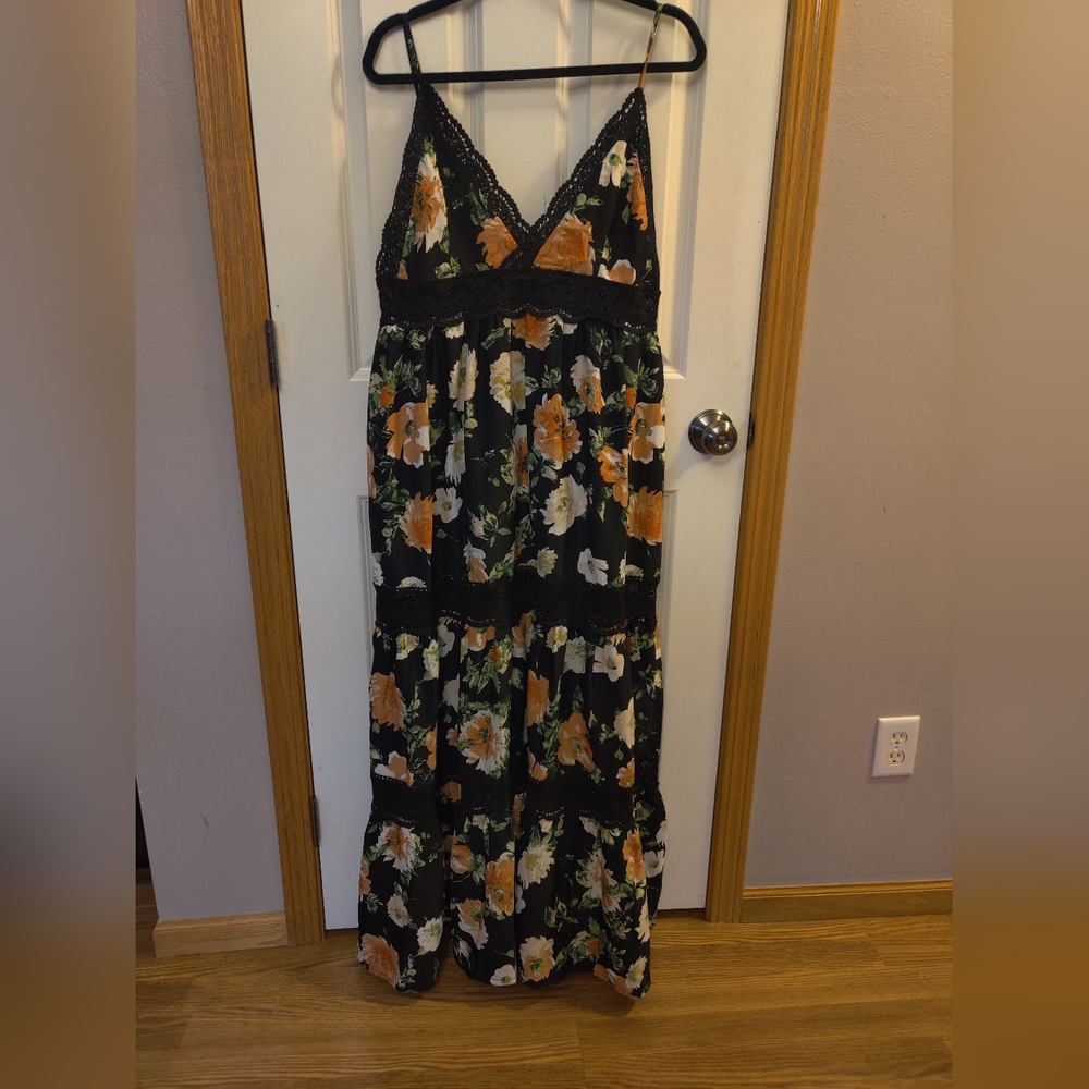 Floral Maxi Dress with Black Lace Trim